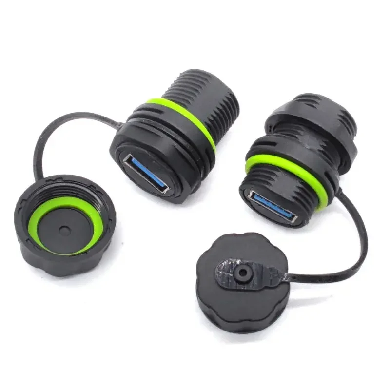 IP68 USB 3.0 パネルタイププラグソケット屋外防水 - Outdoor Power Outlet Extension のレビューと価格